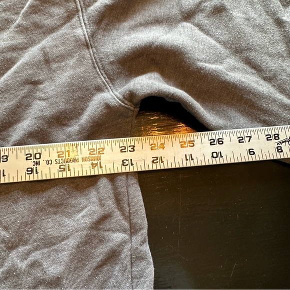 Universal Threads Medium Gray Crop Top Sweater Crewneck Blank Basic plain - Picture 3 of 8